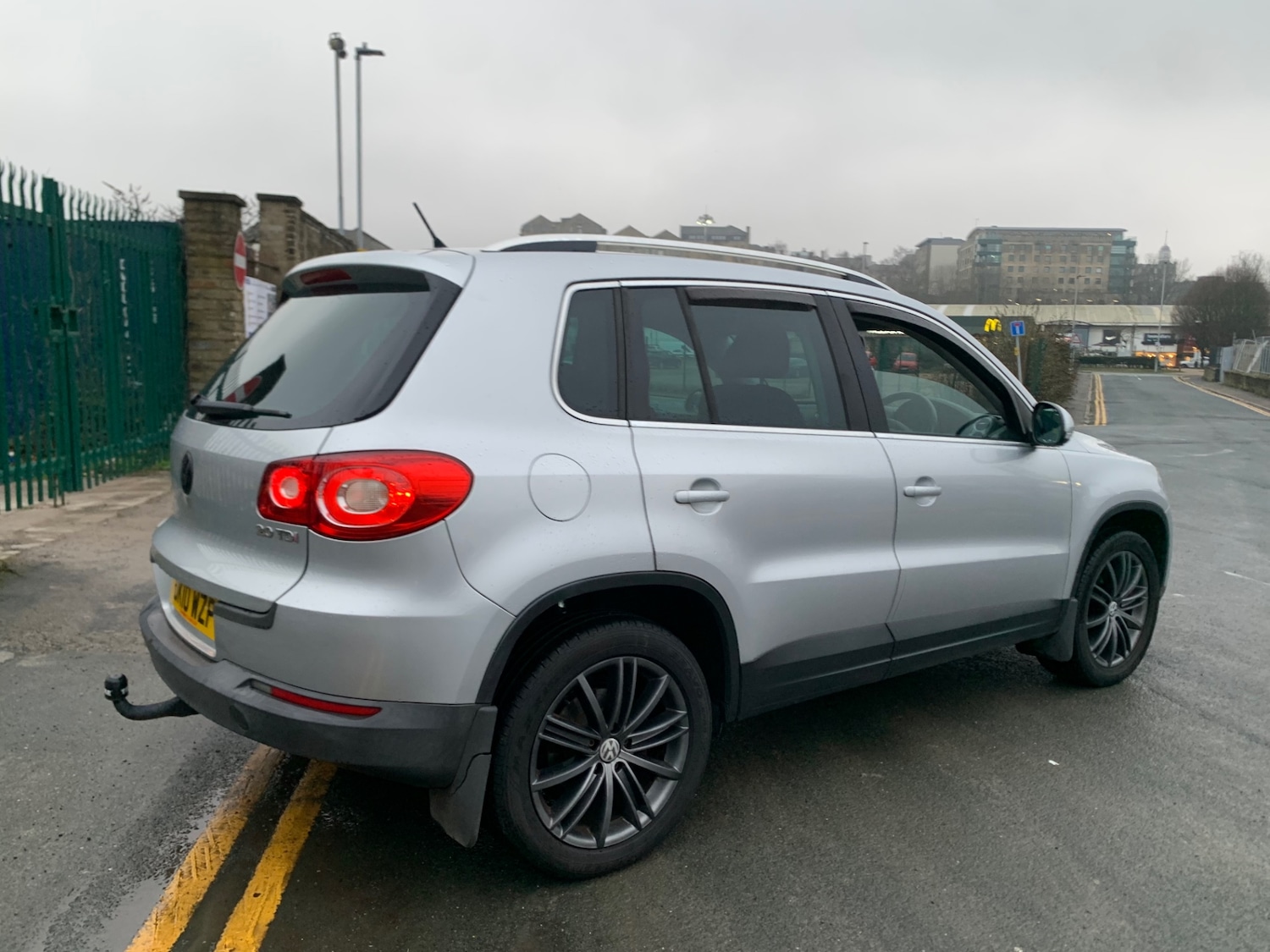 Used Volkswagen Tiguan 2010 for sale - 77409266: Photo 11