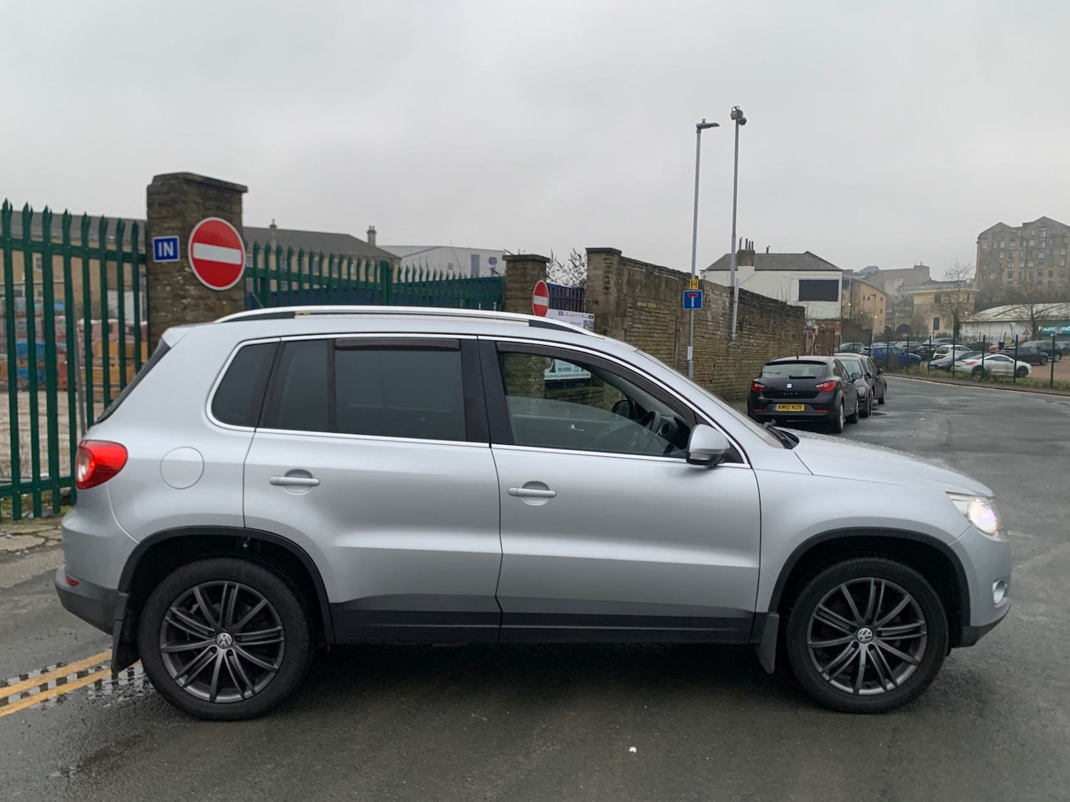 Used Volkswagen Tiguan 2010 for sale - 77409266: Photo 8