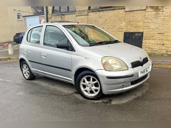 Toyota - Yaris