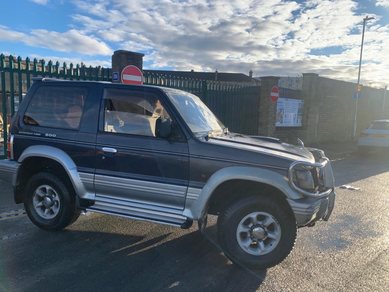 Used Mitsubishi Pajero 2004 for sale - 77924741: Photo 3