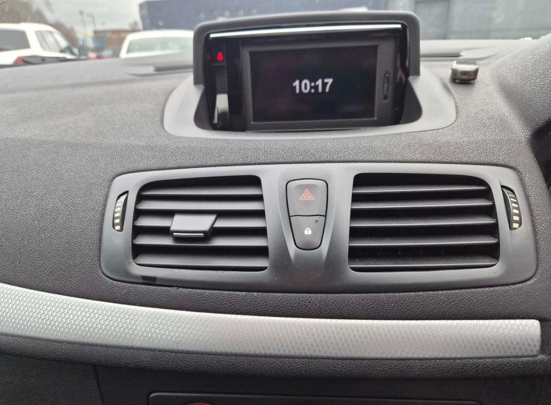 Used Renault Megane 2013 for sale - 78128723: Photo 9