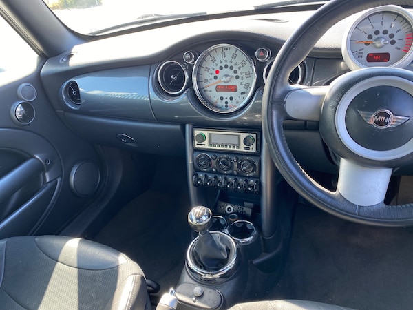 Used MINI Hatch 2004 for sale - 76246487: Photo 8