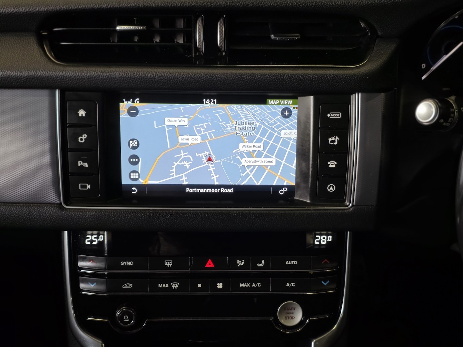 Used Jaguar XF 2019 for sale - 77084264: Photo 12