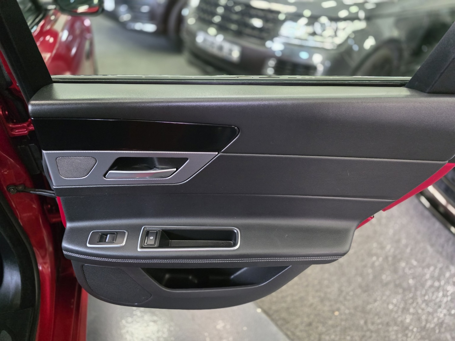 Used Jaguar XF 2019 for sale - 77084264: Photo 25