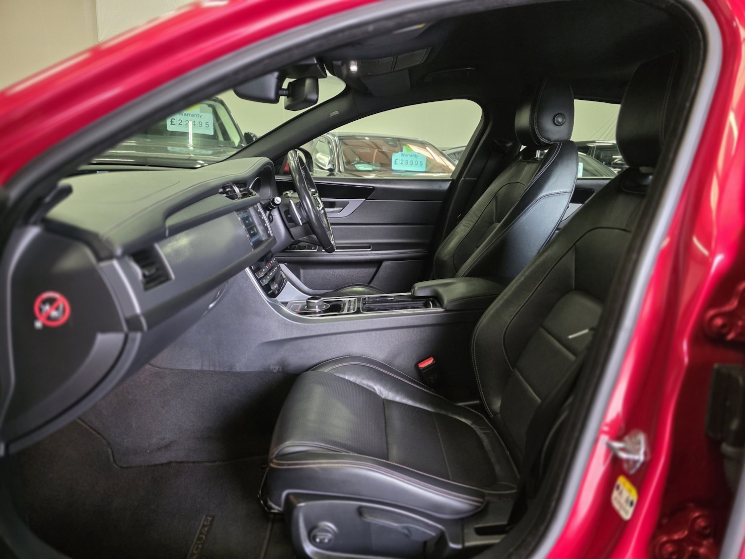 Used Jaguar XF 2019 for sale - 77084264: Photo 9