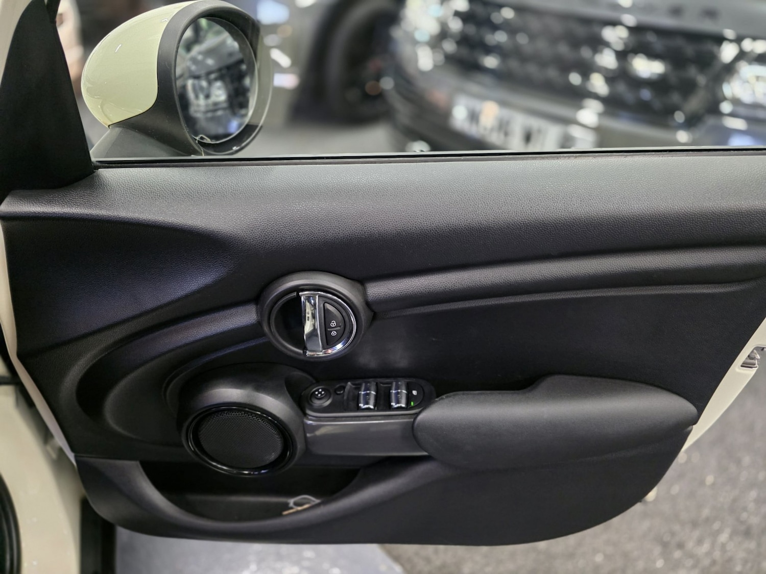 Used MINI Hatch 2017 for sale - 77049267: Photo 23