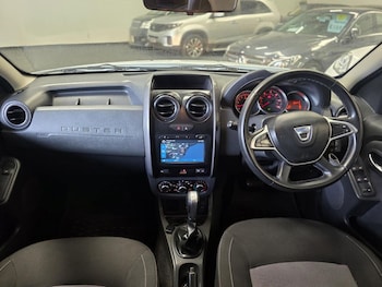 Used Dacia Duster 2017 for sale - 76186771: Photo