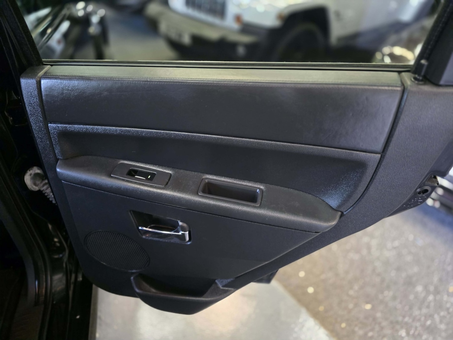 Used Jeep Grand Cherokee 2010 for sale - 78070460: Photo 25