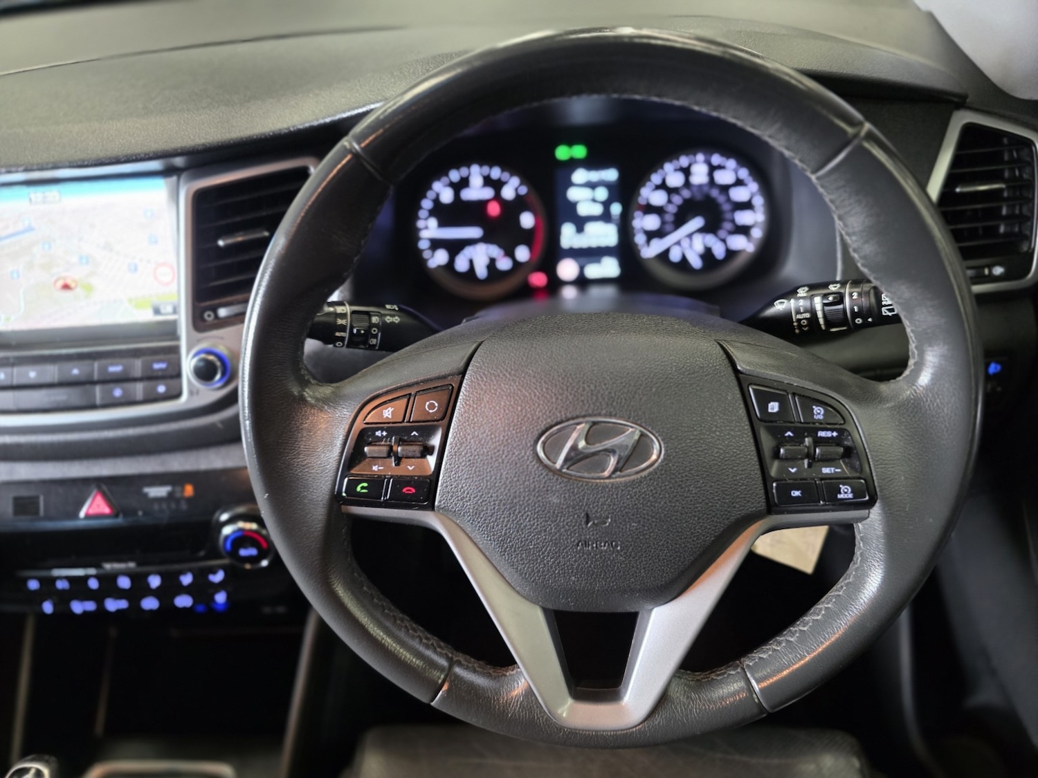 Used Hyundai TUCSON 2017 for sale - 77395227: Photo 11