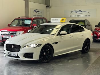 Used Jaguar XF 2018 for sale - 79725113: Photo