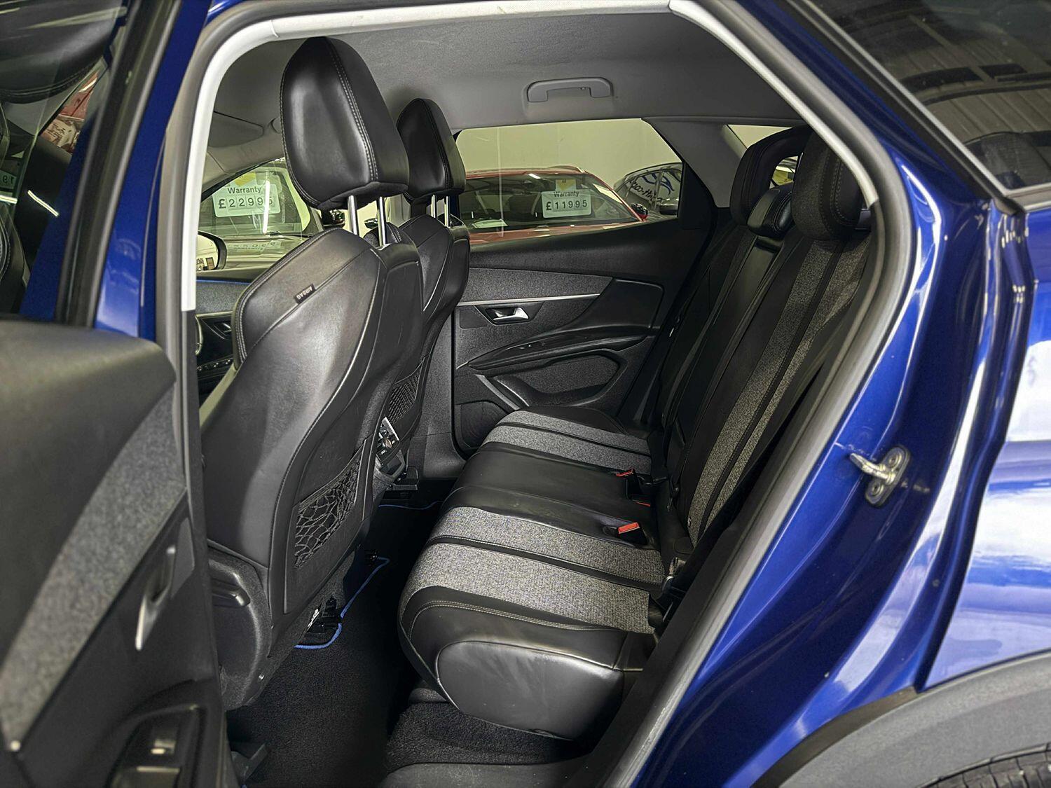 Used Peugeot 3008 2018 for sale - 76313937: Photo 17