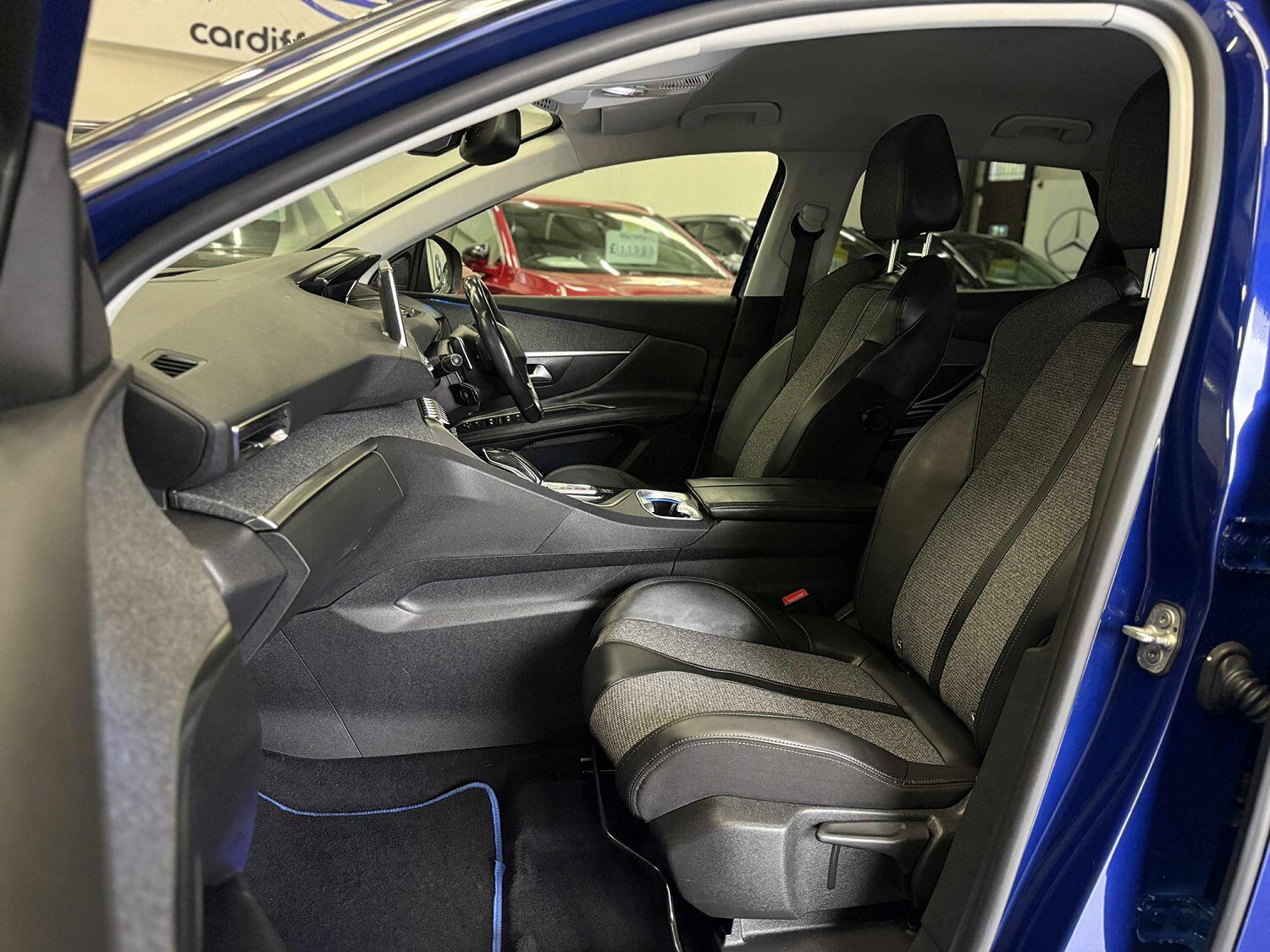 Used Peugeot 3008 2018 for sale - 76313937: Photo 9