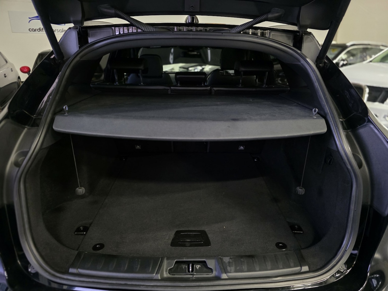 Used Jaguar F-Pace 2017 for sale - 76407531: Photo 18