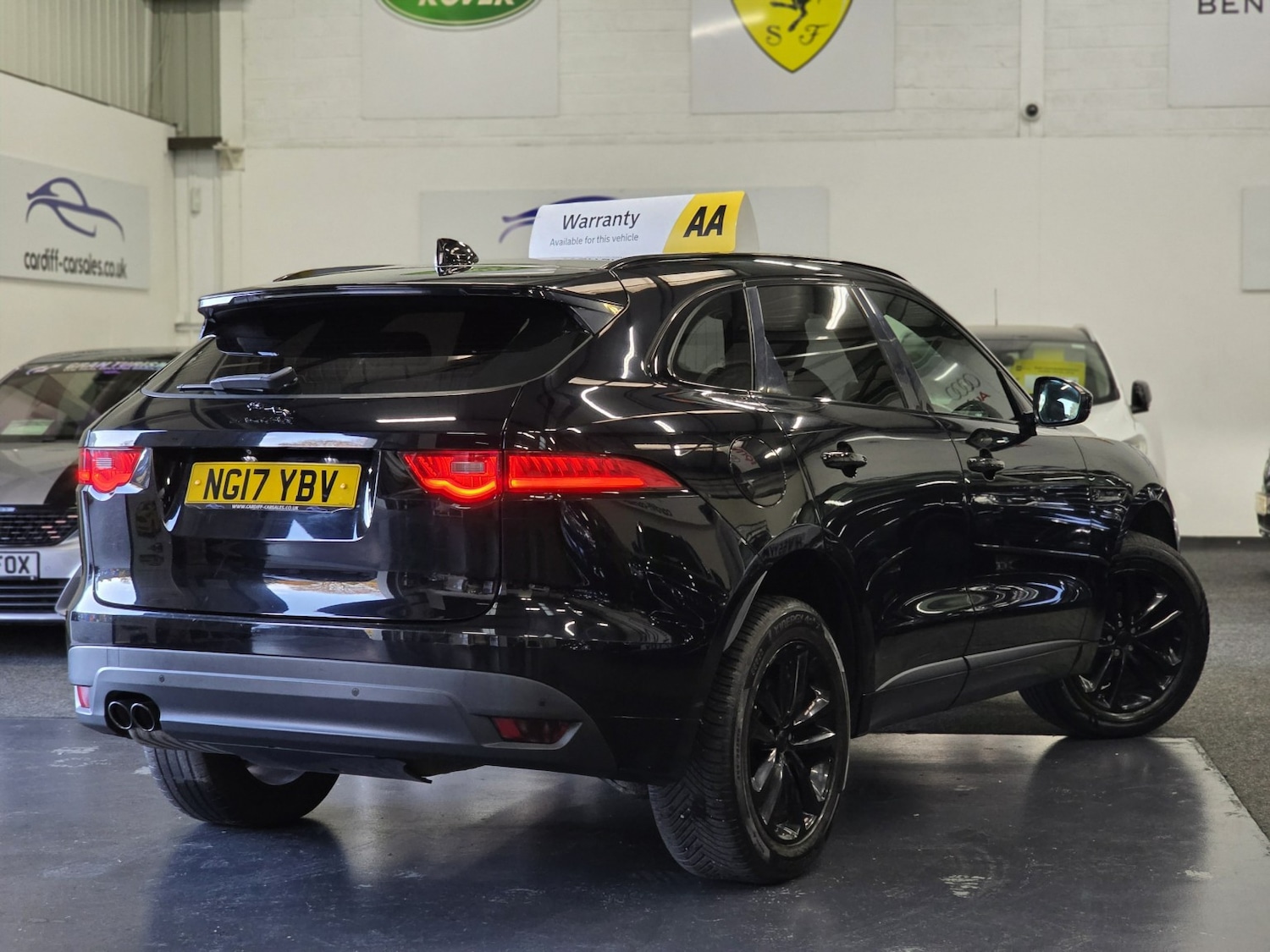 Used Jaguar F-Pace 2017 for sale - 76407531: Photo 6