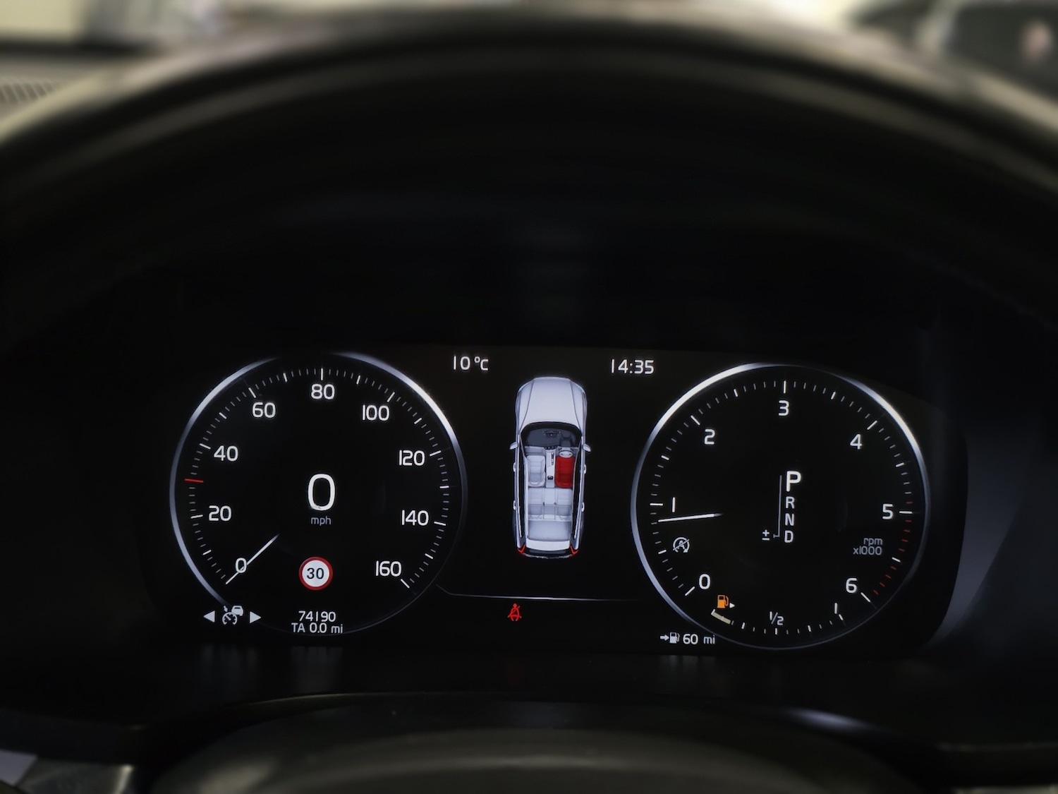 Used Volvo V60 2018 for sale - 76687119: Photo 11