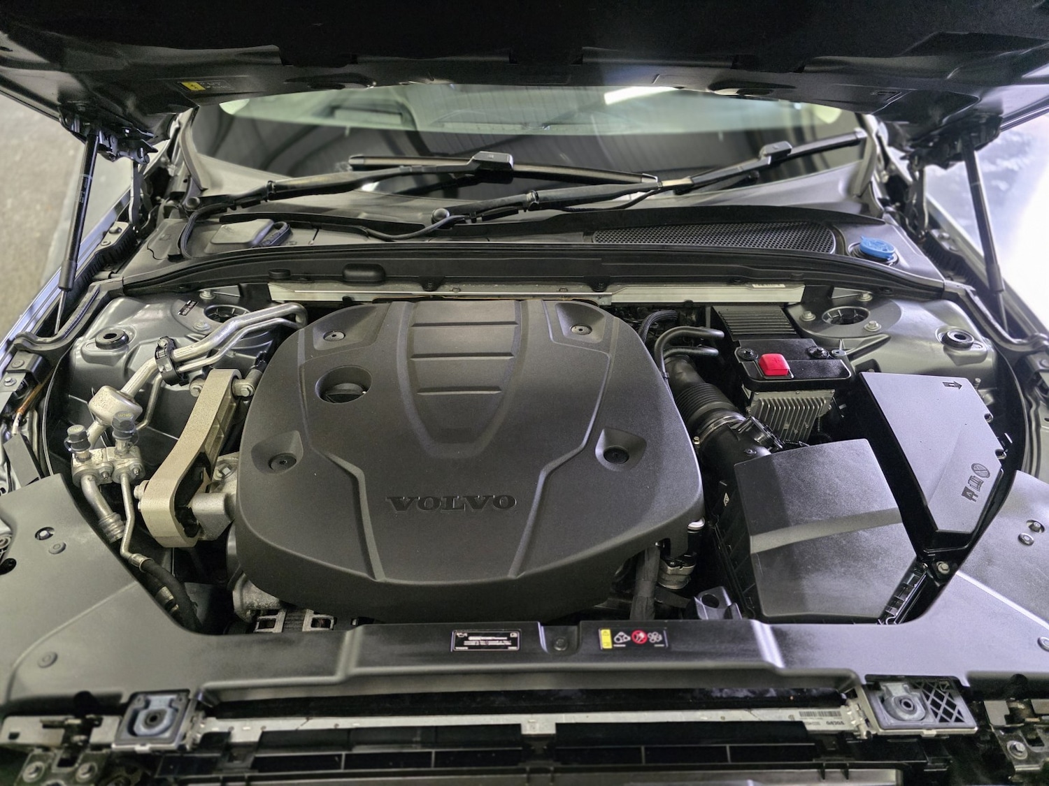 Used Volvo V60 2018 for sale - 76687119: Photo 20