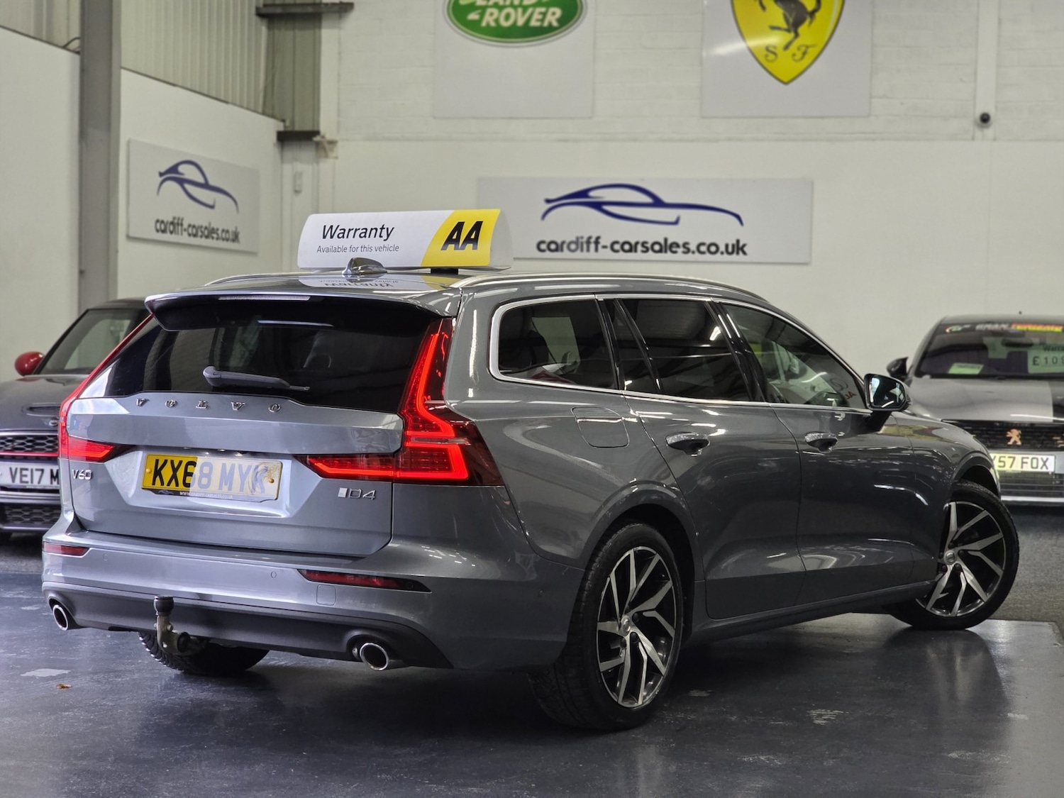 Used Volvo V60 2018 for sale - 76687119: Photo 4