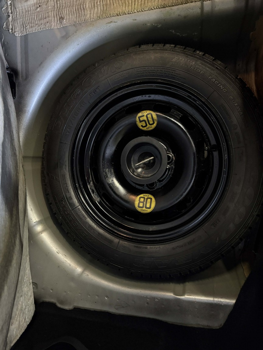 Used Ford Fiesta 2012 for sale - 77548263: Photo 19