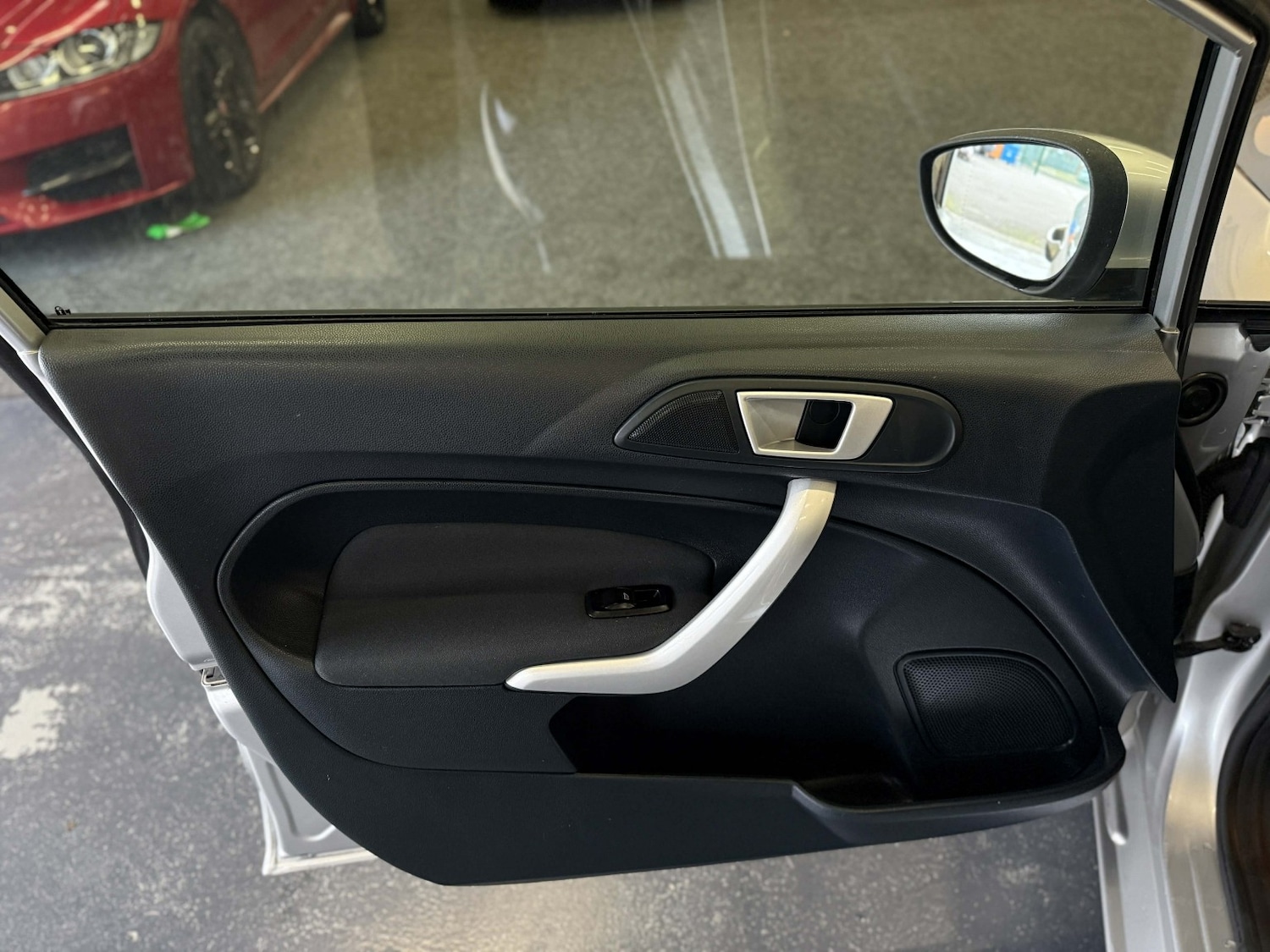 Used Ford Fiesta 2012 for sale - 77548263: Photo 26