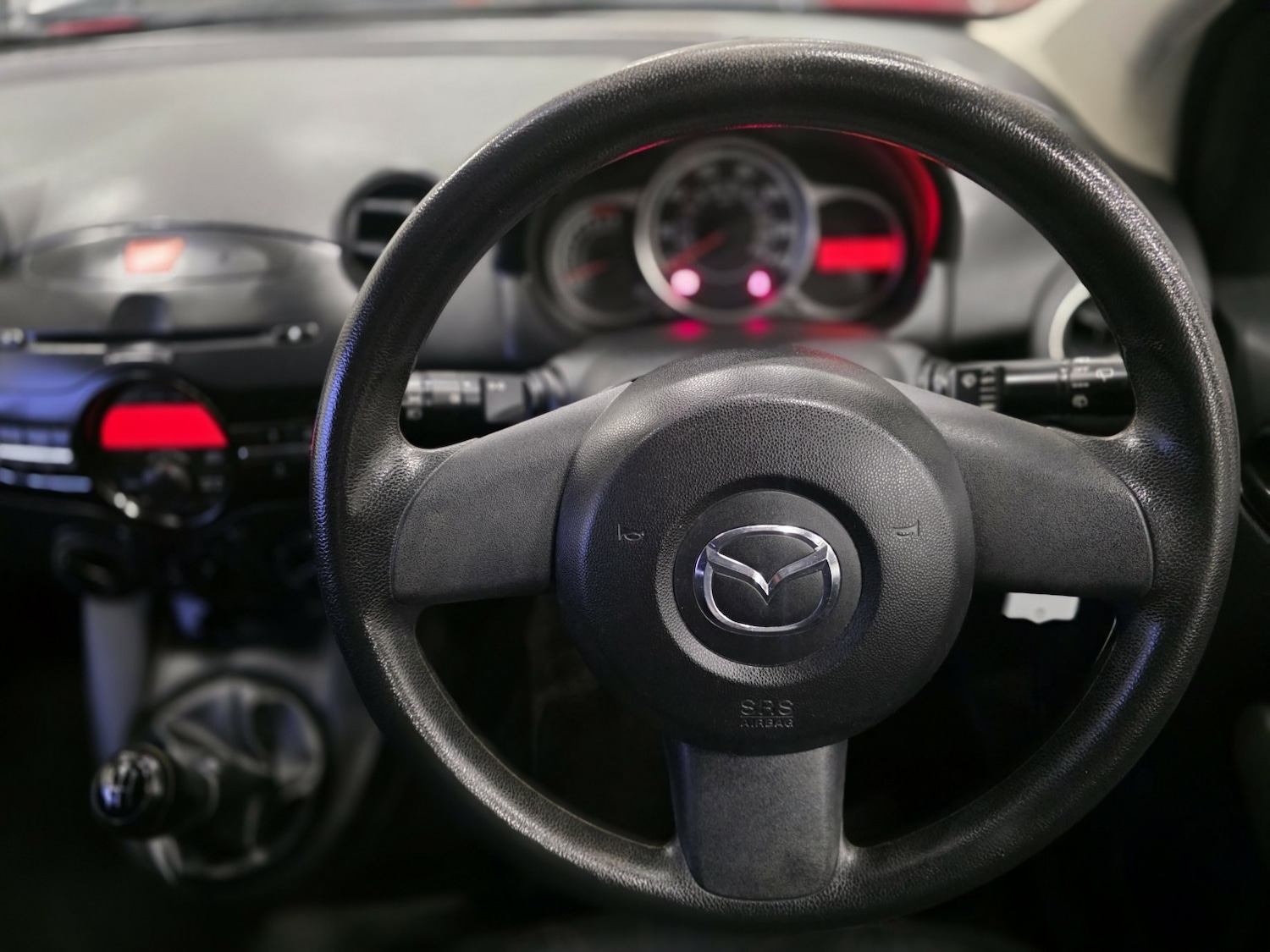 Used Mazda Mazda2 2013 for sale - 76884903: Photo 10