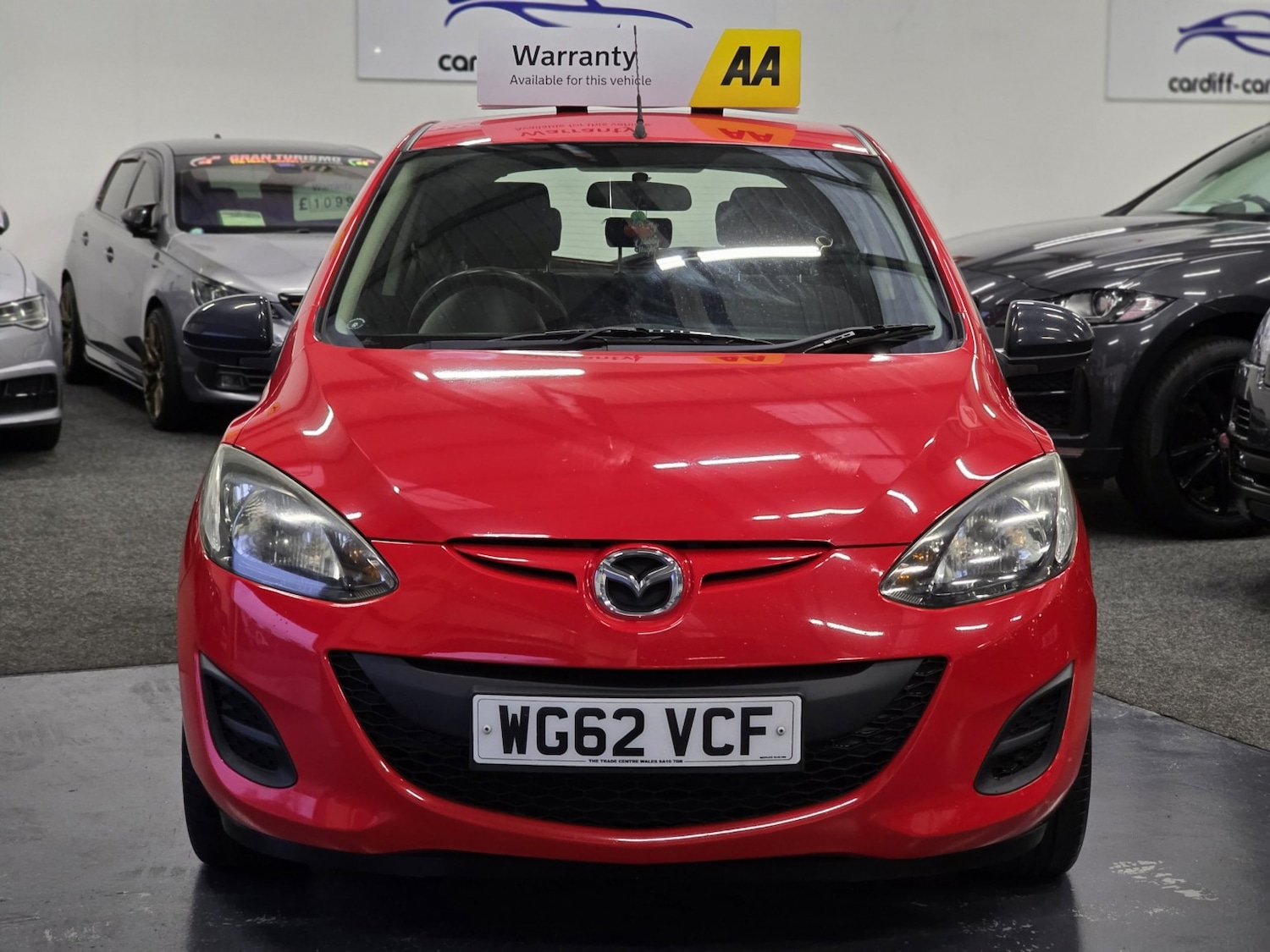 Used Mazda Mazda2 2013 for sale - 76884903: Photo 2