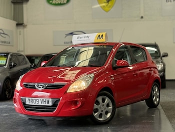 Used Hyundai i20 2009 for sale - 77694280: Photo