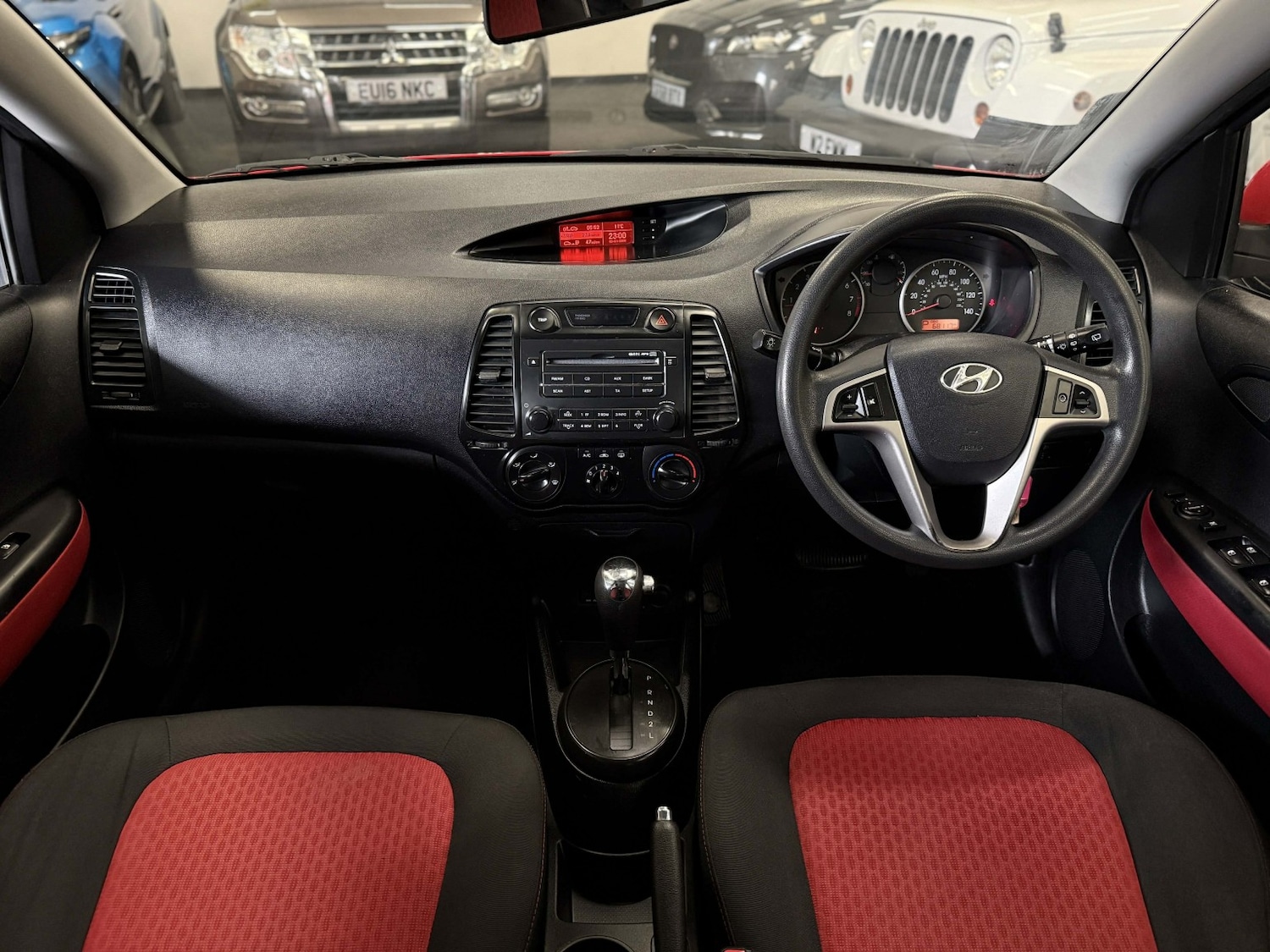 Used Hyundai i20 2009 for sale - 77694280: Photo 9