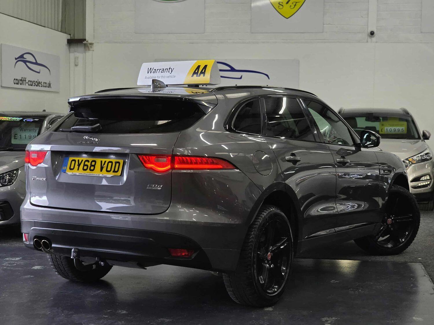 Used Jaguar F-Pace 2018 for sale - 76198203: Photo 6
