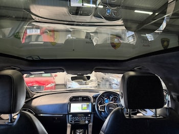 Used Jaguar F-Pace 2019 for sale - 79105055: Photo