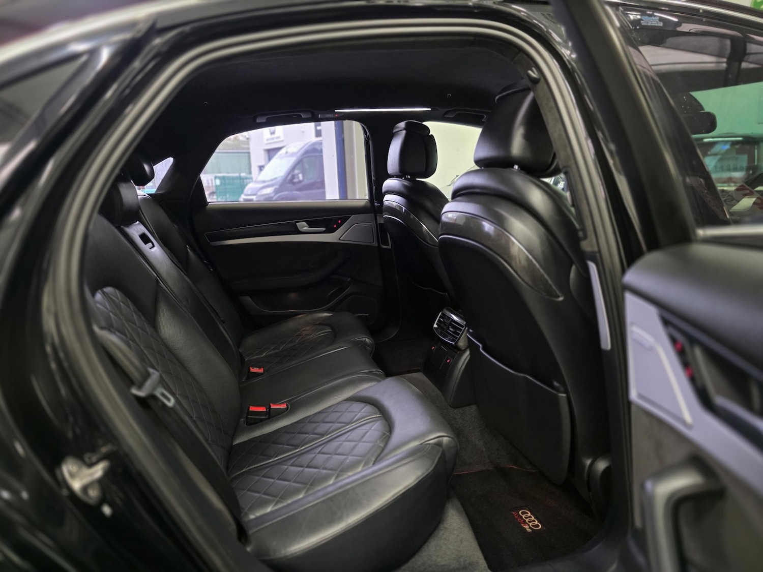 Used Audi S8 2016 for sale - 76510968: Photo 17