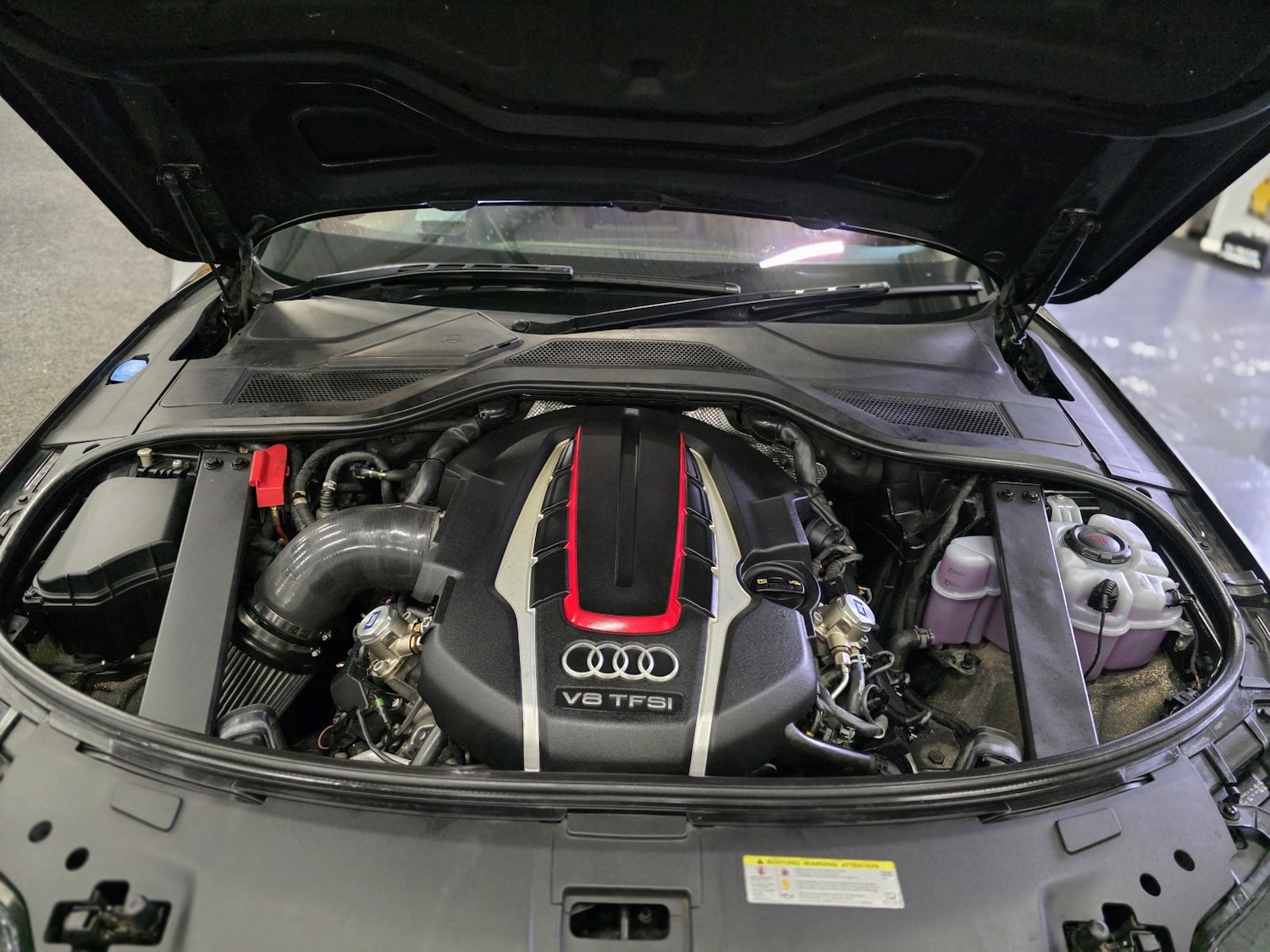 Used Audi S8 2016 for sale - 76510968: Photo 20