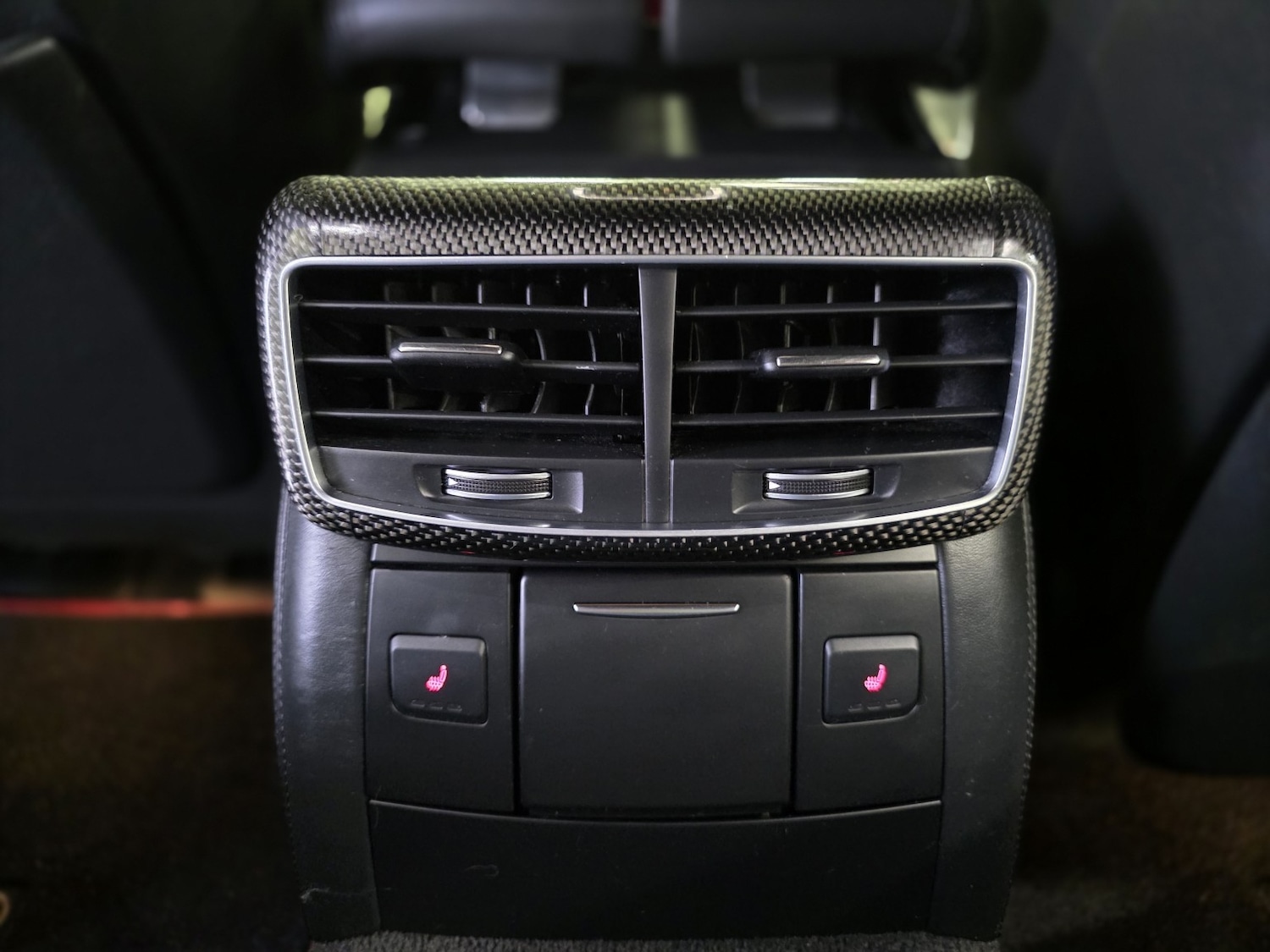 Used Audi S8 2016 for sale - 76510968: Photo 26