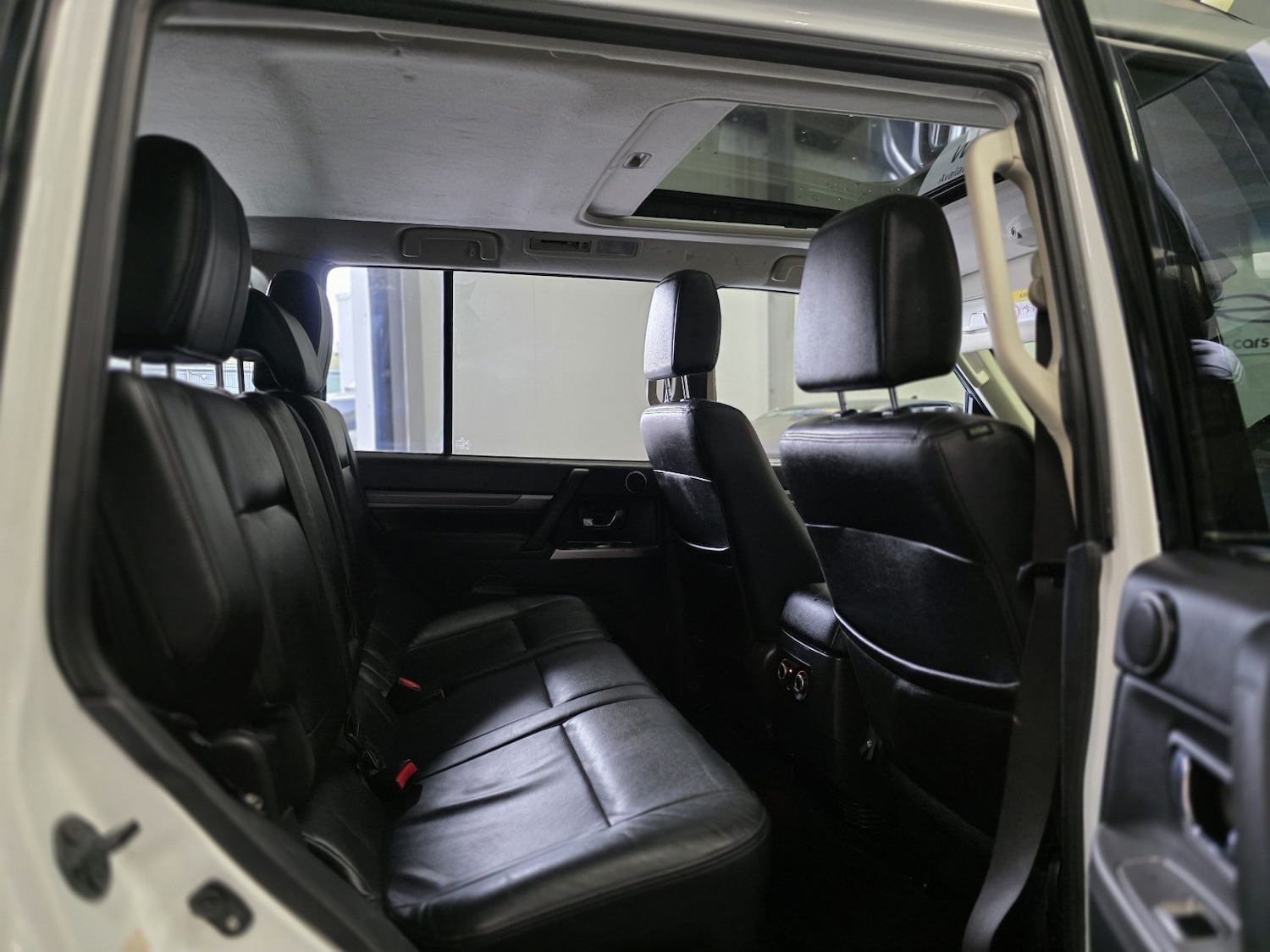 Used Mitsubishi Shogun 2018 for sale - 77548203: Photo 16