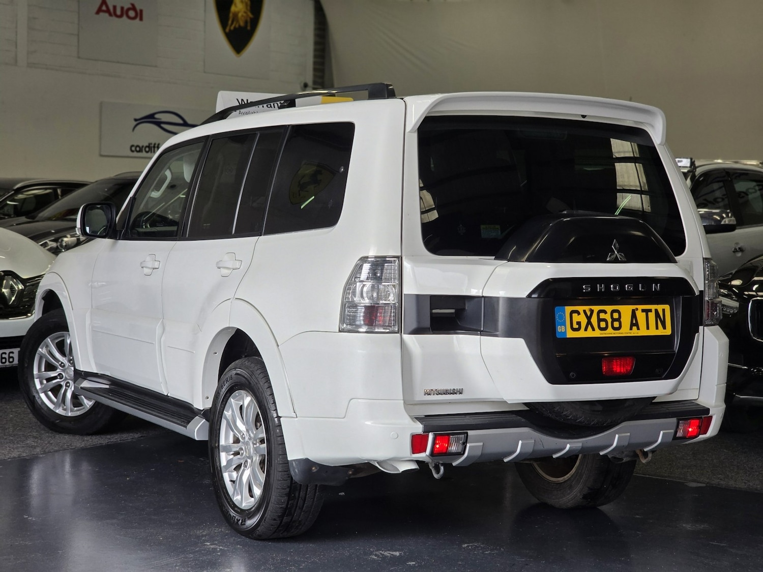 Used Mitsubishi Shogun 2018 for sale - 77548203: Photo 8