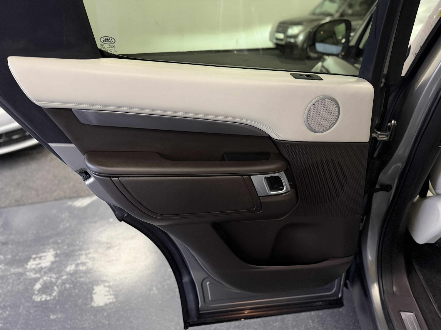 Used Land Rover Discovery 2018 for sale - 77494794: Photo 21