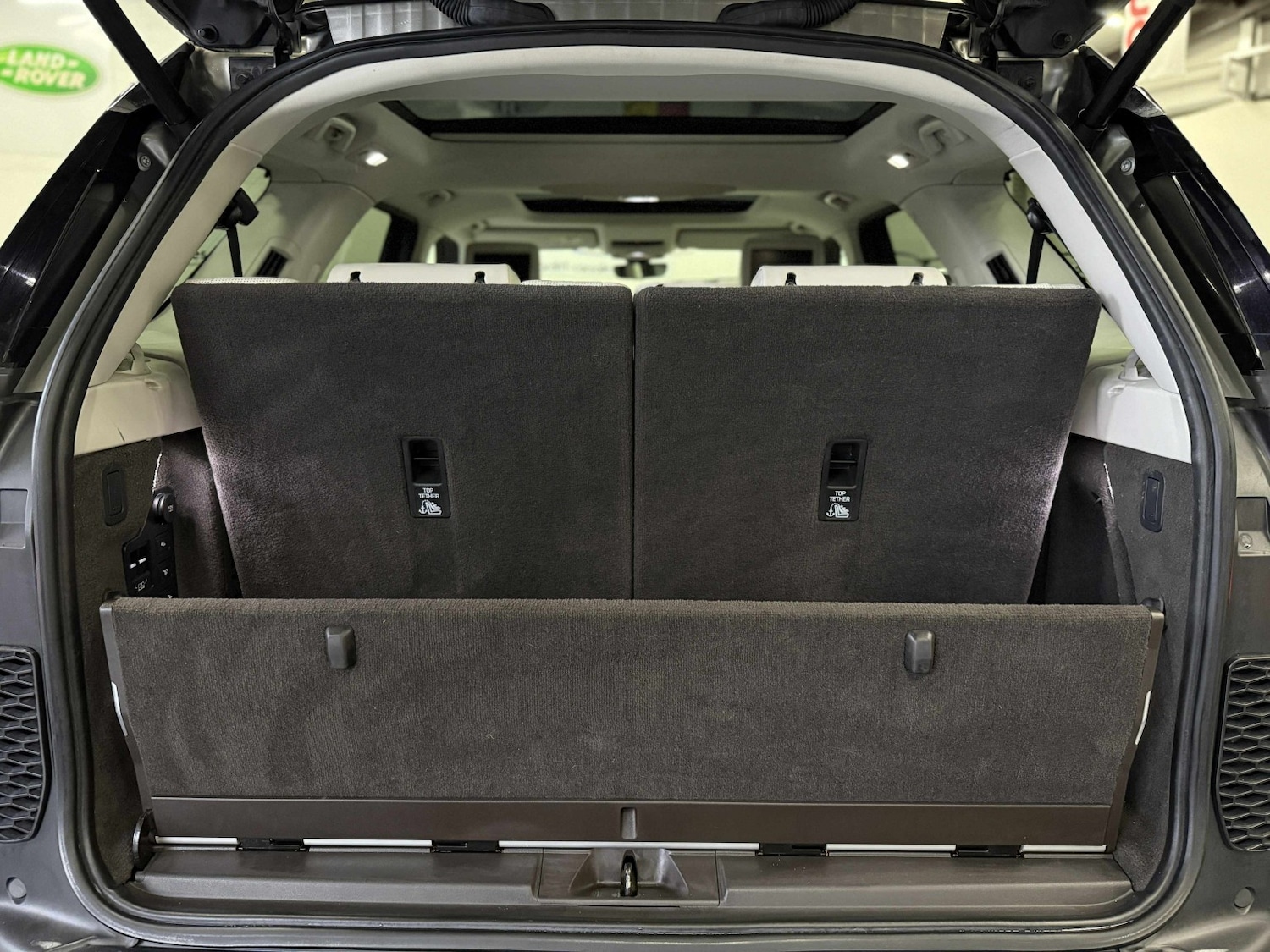 Used Land Rover Discovery 2018 for sale - 77494794: Photo 29