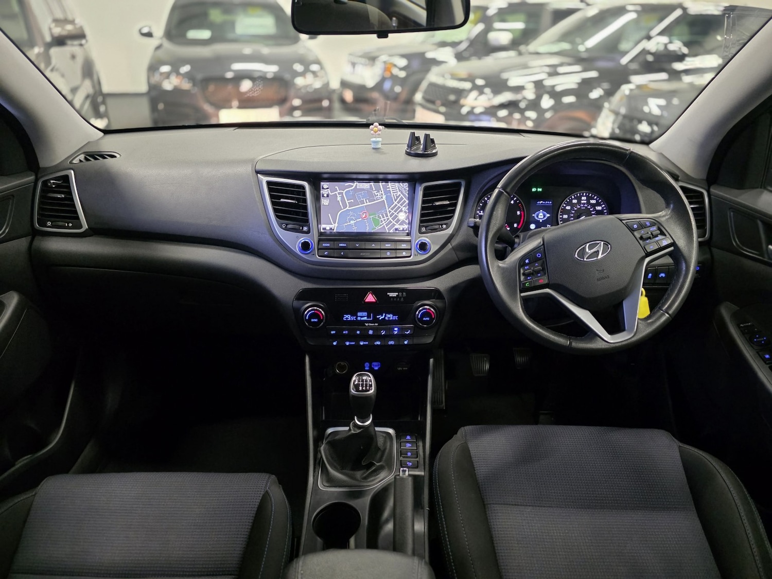 Used Hyundai TUCSON 2015 for sale - 77213512: Photo 2