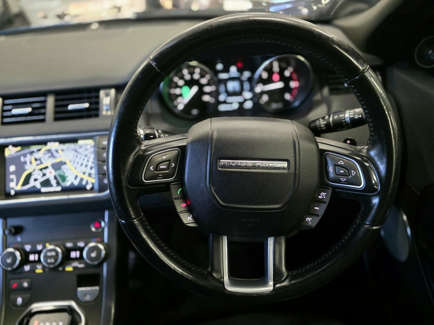 Used Land Rover Range Rover Evoque 2018 for sale - 76521061: Photo 11