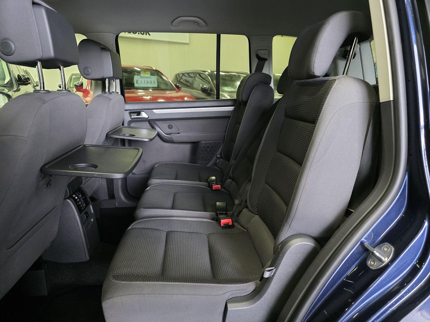 Used Volkswagen Touran 2014 for sale - 76164544: Photo 16