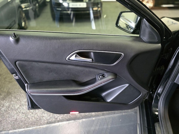 Used Mercedes-Benz GLA 2017 for sale - 76334817: Photo 27