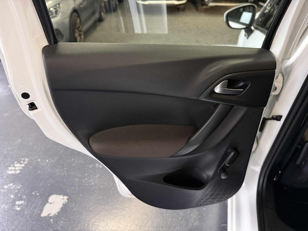 Used Citroen C3 2014 for sale - 76237250: Photo 27