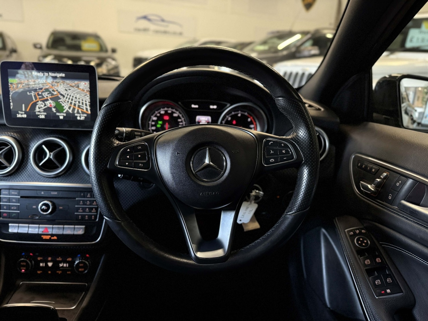 Used Mercedes-Benz A-Class 2016 for sale - 77954058: Photo 11