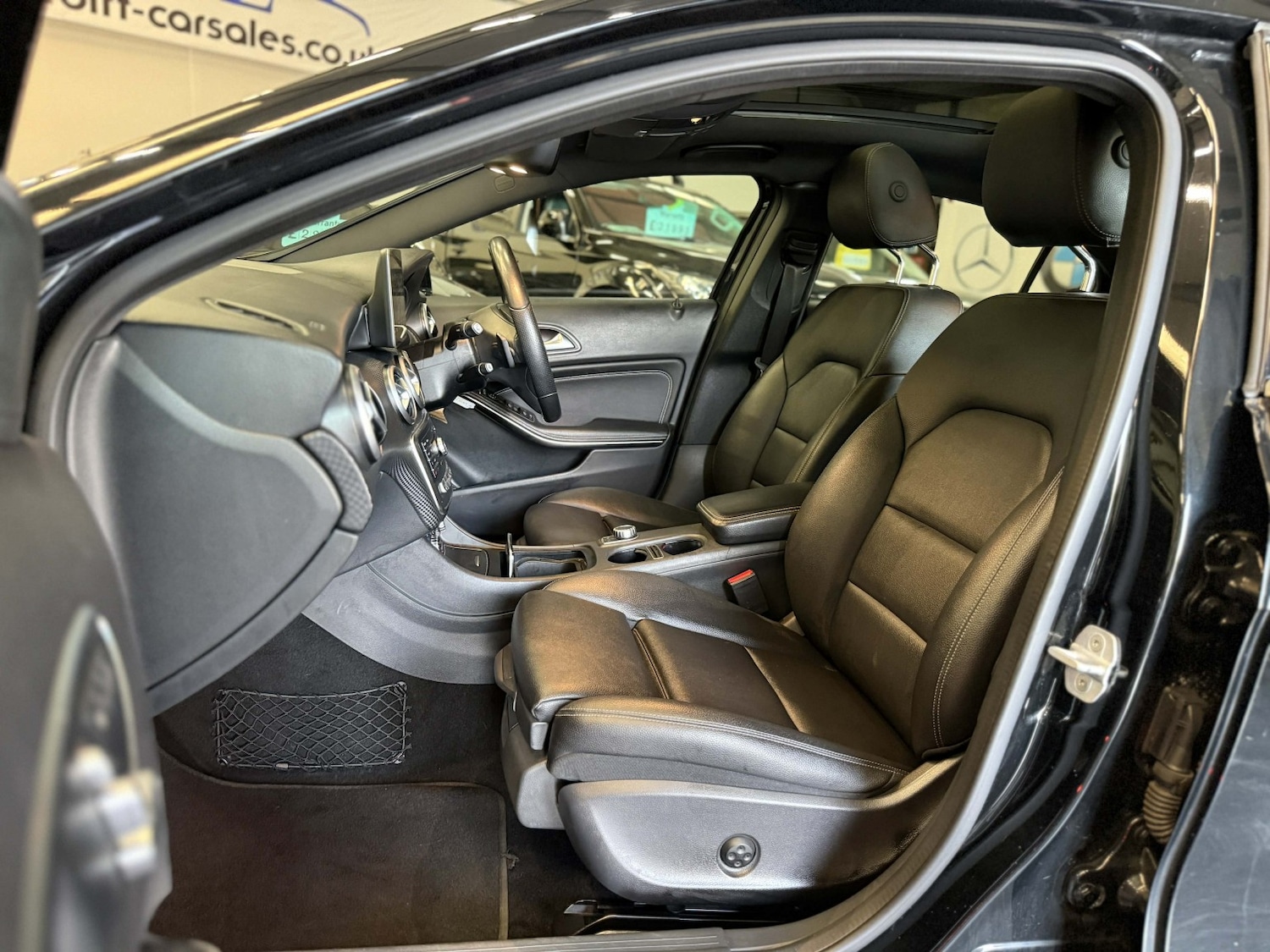 Used Mercedes-Benz A-Class 2016 for sale - 77954058: Photo 9