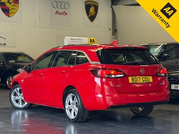 Used Vauxhall Astra 2017 for sale - 79352670: Photo