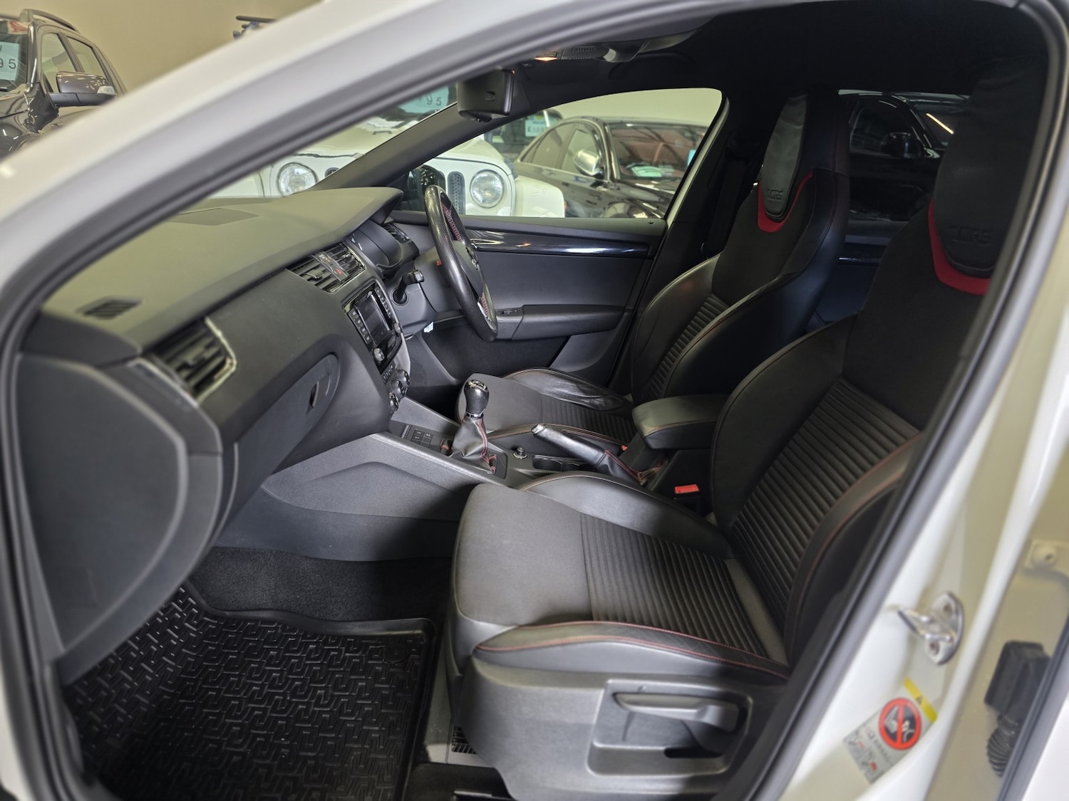 Used Skoda Octavia 2013 for sale - 77891638: Photo 9