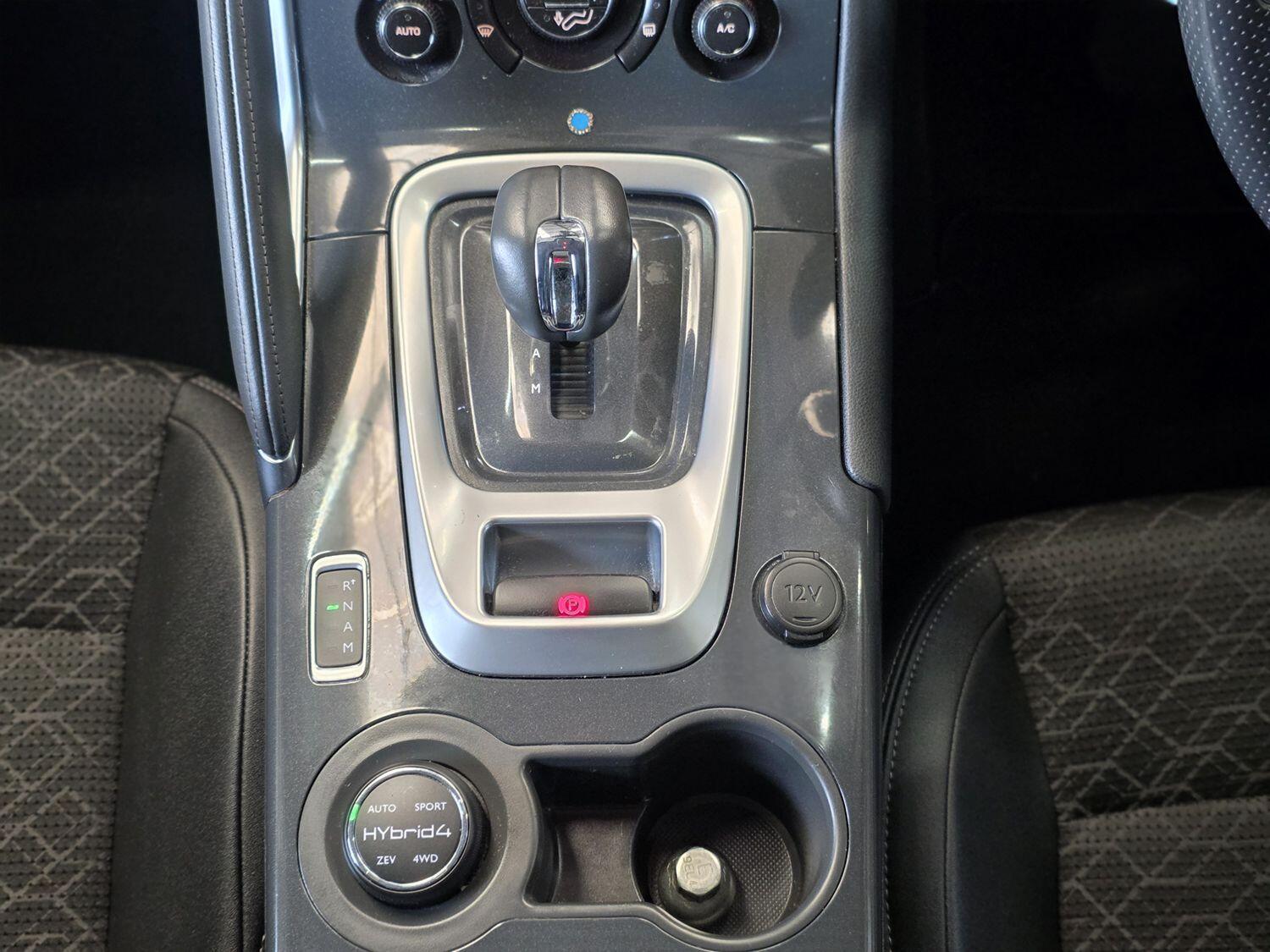 Used Peugeot 3008 2015 for sale - 76120166: Photo 14