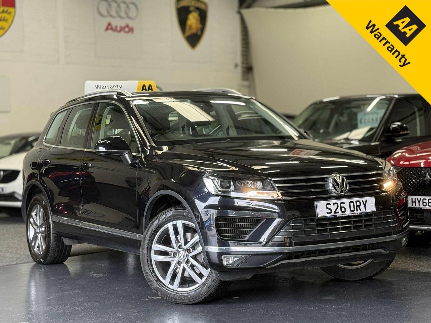 Used Volkswagen Touareg 2017 for sale - 76174068: Photo 1