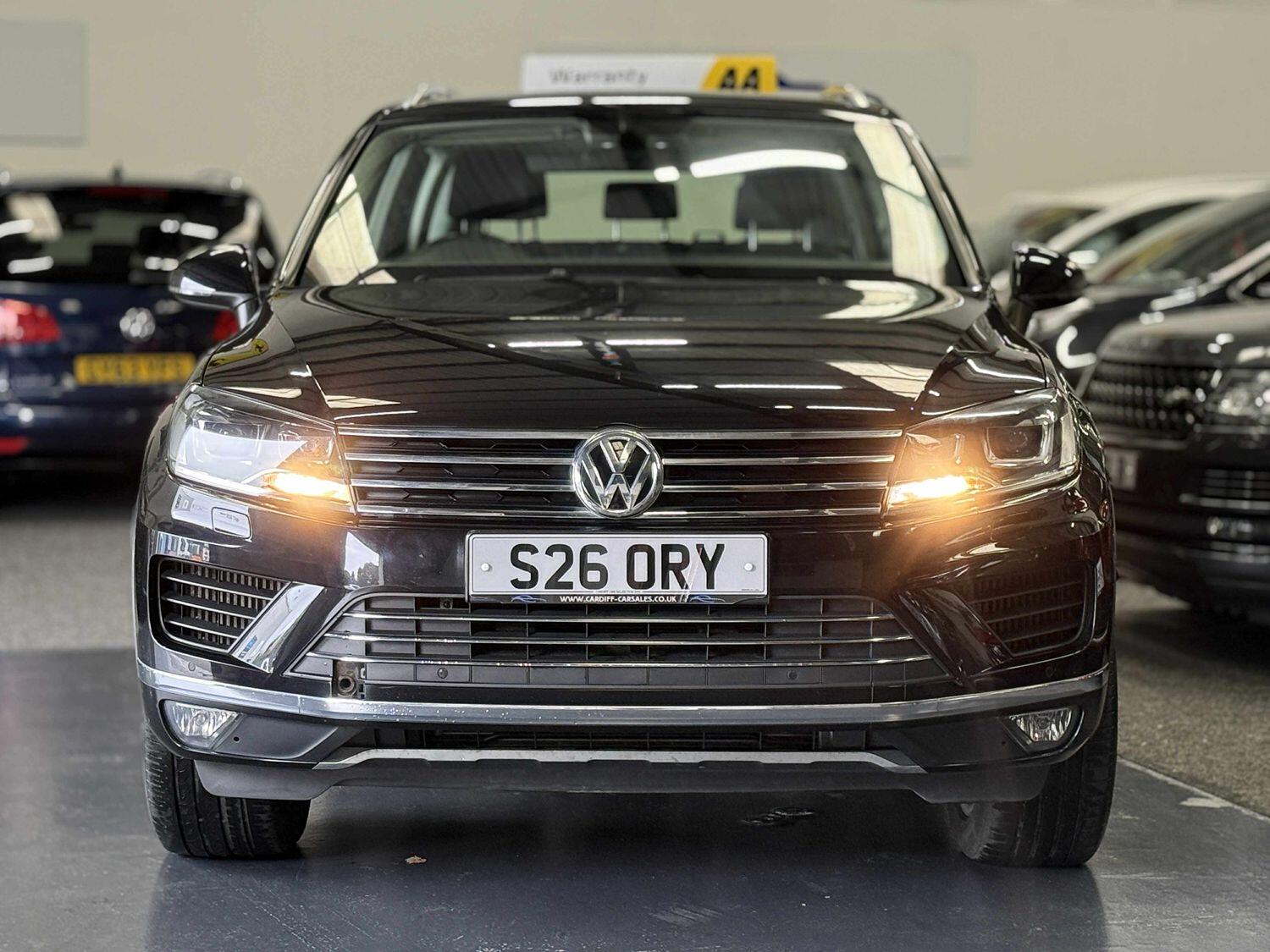 Used Volkswagen Touareg 2017 for sale - 76174068: Photo 3