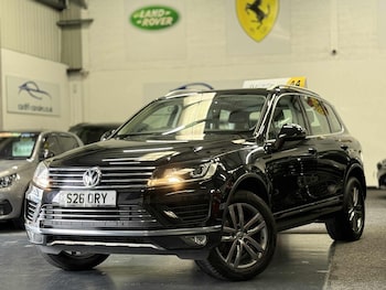 Used Volkswagen Touareg 2017 for sale - 76174068: Photo