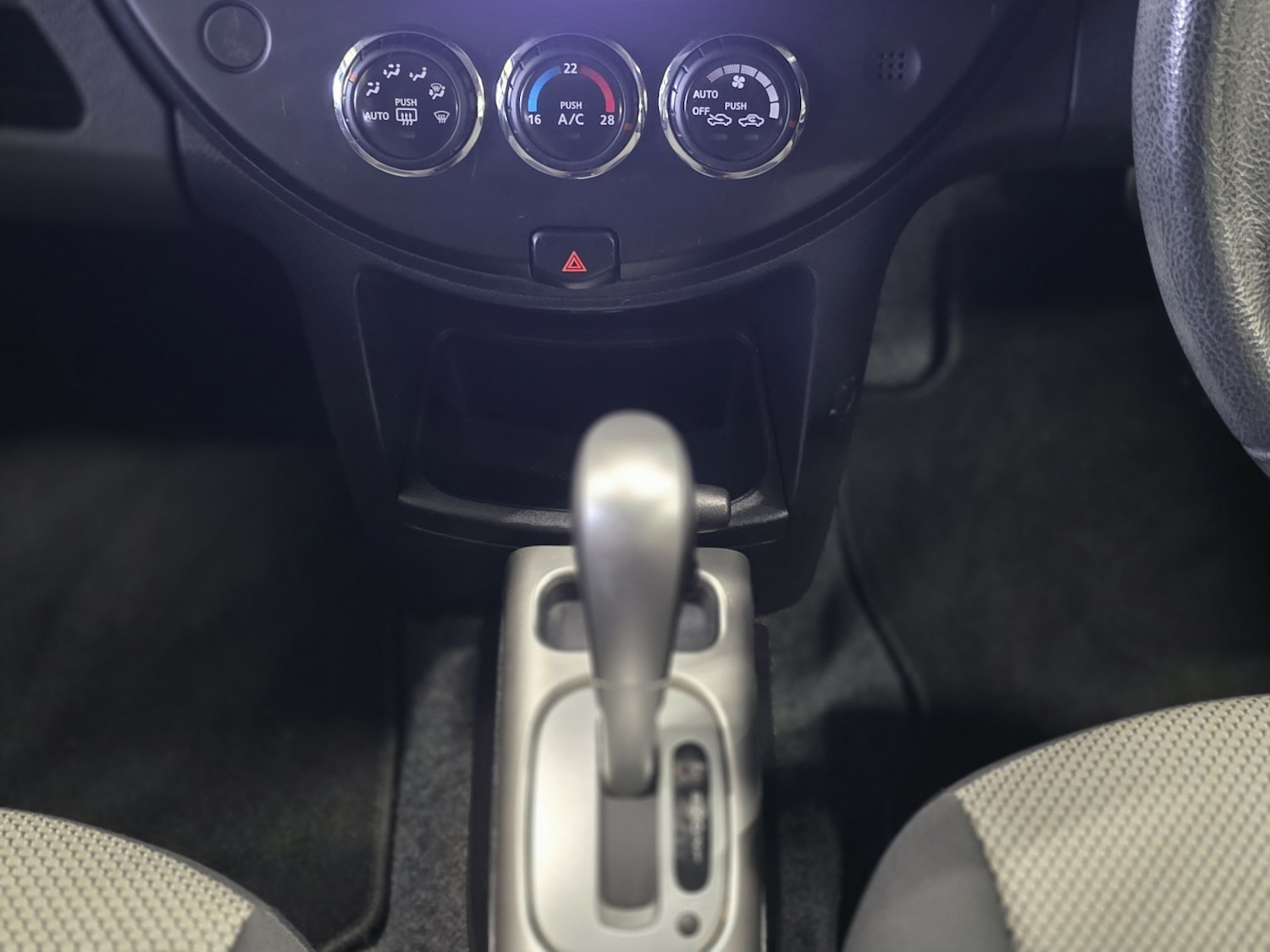 Used Nissan Note 2012 for sale - 76579926: Photo 13